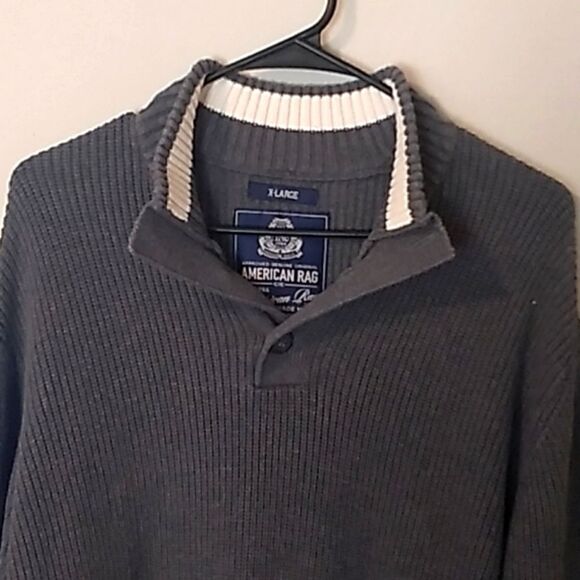 American Rag Gray/White Sweater. Sz XL - Picture 2 of 7